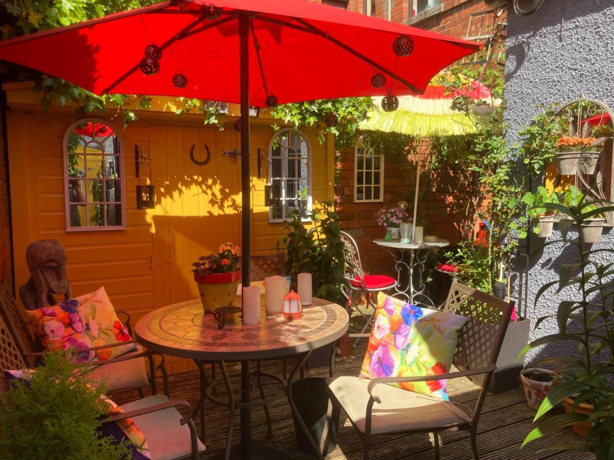 Mountroyal Victorian Studio Self Catering Apartment 3 Belfast Eksteriør billede